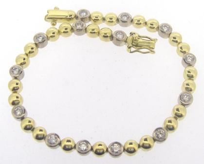 Vintage 18ct Yellow And White Gold 14 Stone Round Brilliant Diamond Bracelet