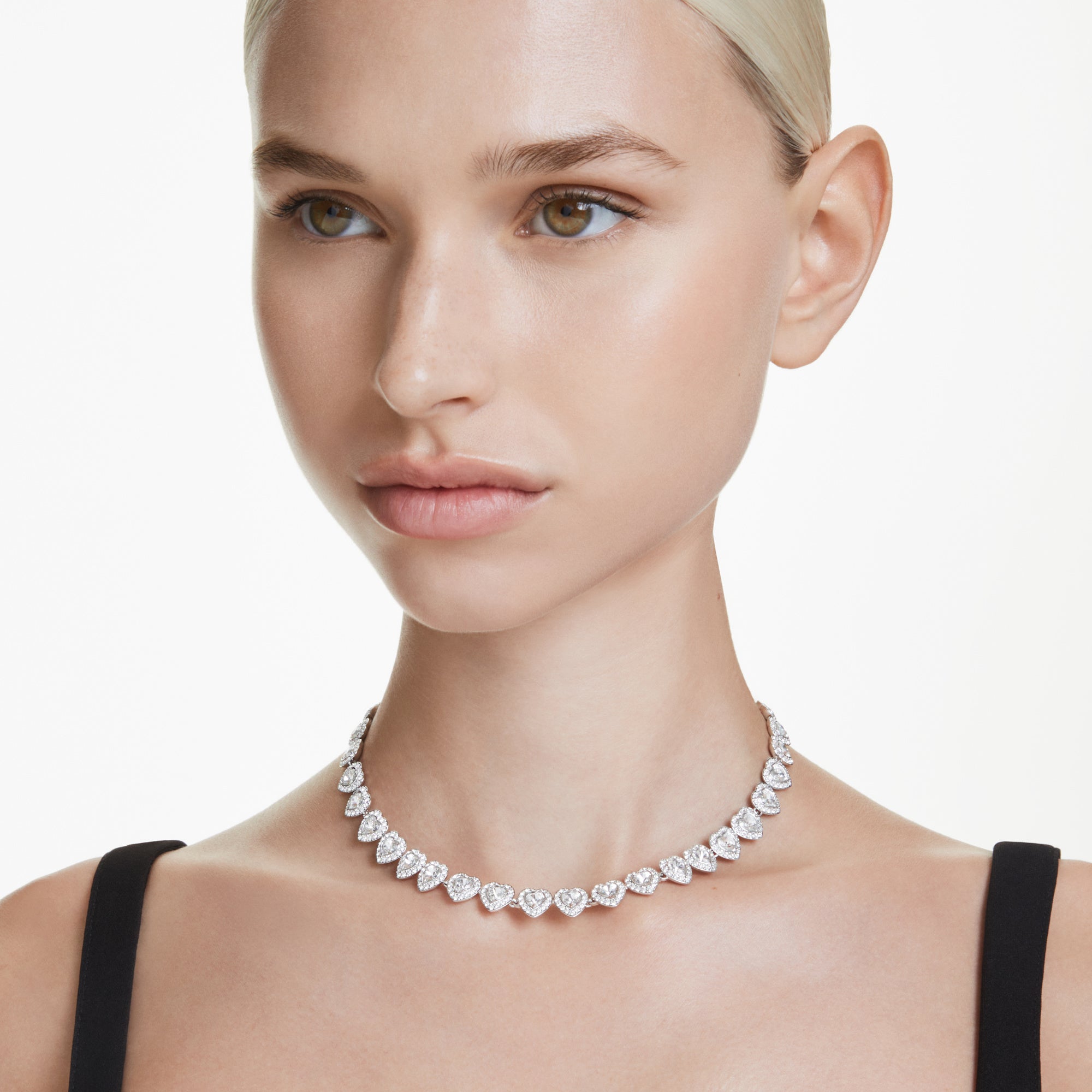 SS25 Angelic Nlace Heart CRY/RHS