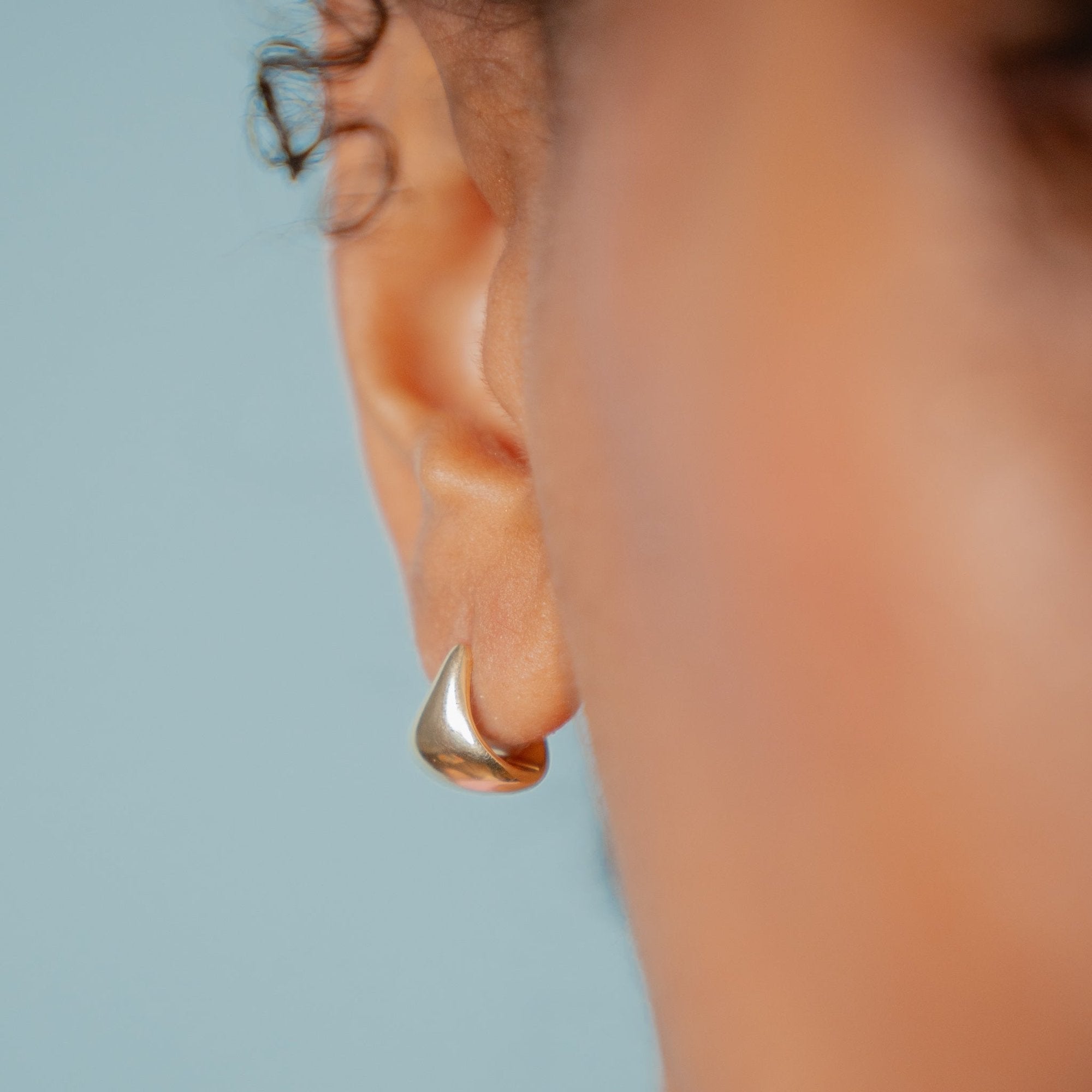 Burren - Destiny, Yellow Gold Plated Triangle Bulb Huggie Earrings 12mm|