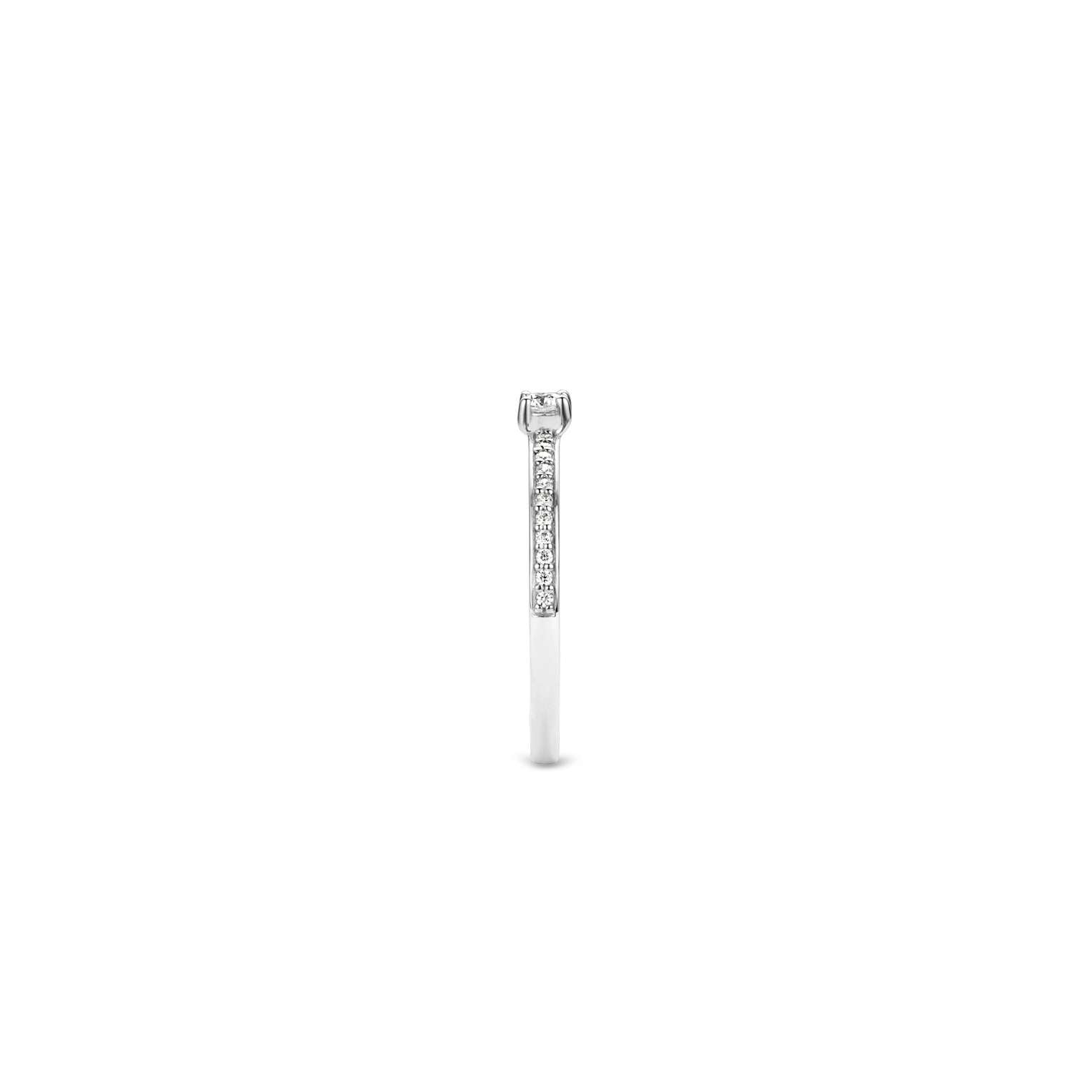 Ti Sento Ti Sento Ring - Cubic Zirconia Soliaire Ring with Cubic Zirconia Shoulders.