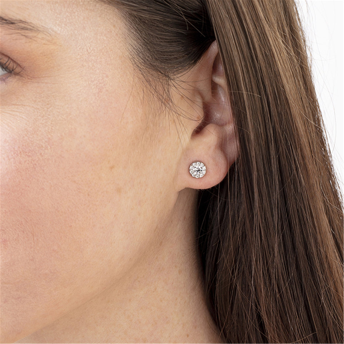 Hearts On Fire 18ct White Gold 0.55ct Fulfillment Stud Earrings