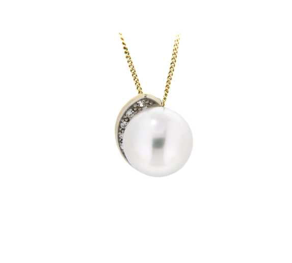 9ct Yellow Gold Freshwater Pearl & CZ Pendant