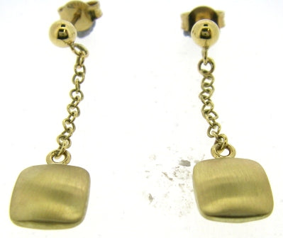 Elegant 9ct Yellow Gold Cross Stud Earring