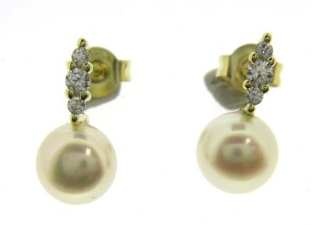 9ct Yellow Gold Cubic Zirconia and Freshwater Pearl Stud Earrings