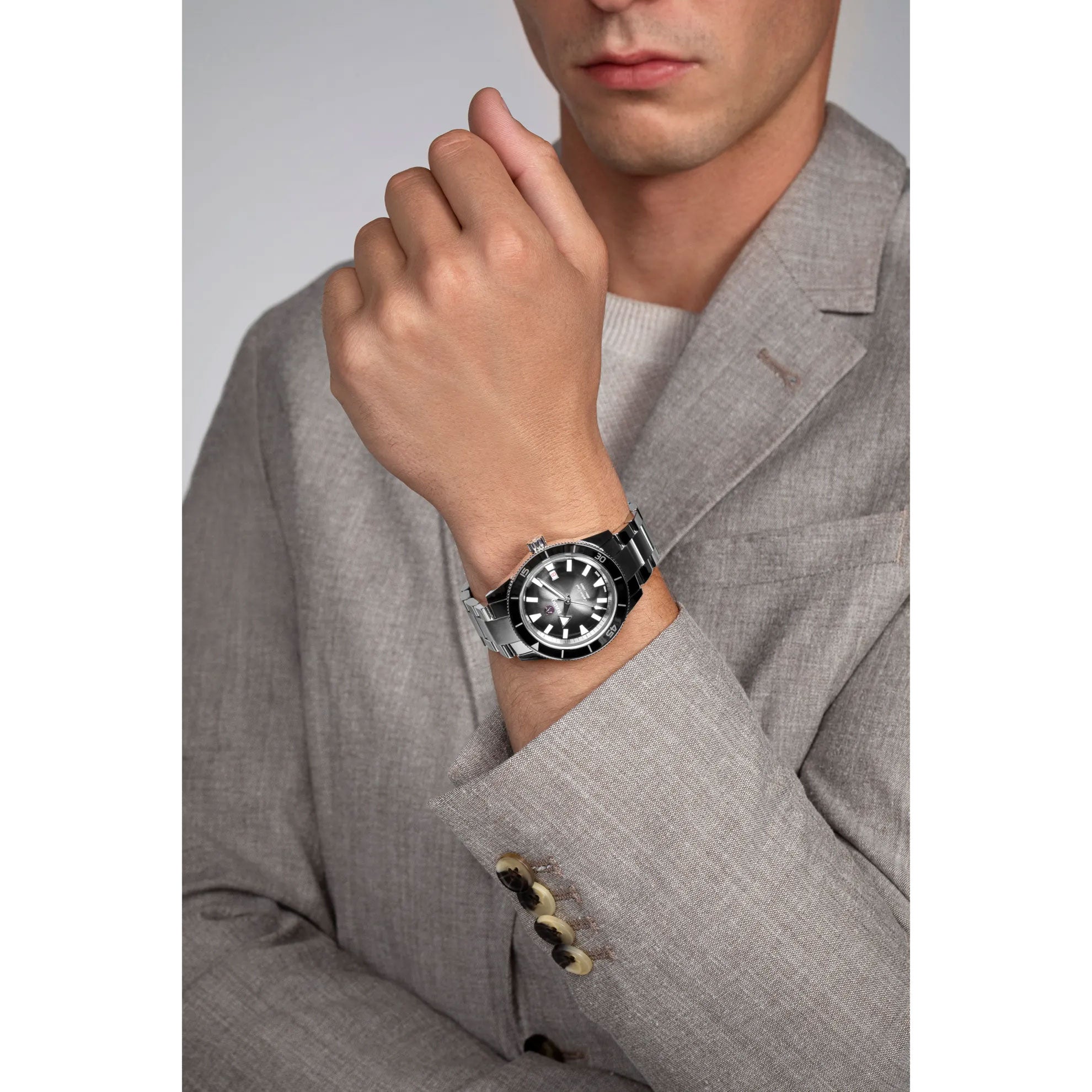 Rado Captain Cook Automatic Mens Watch Watch