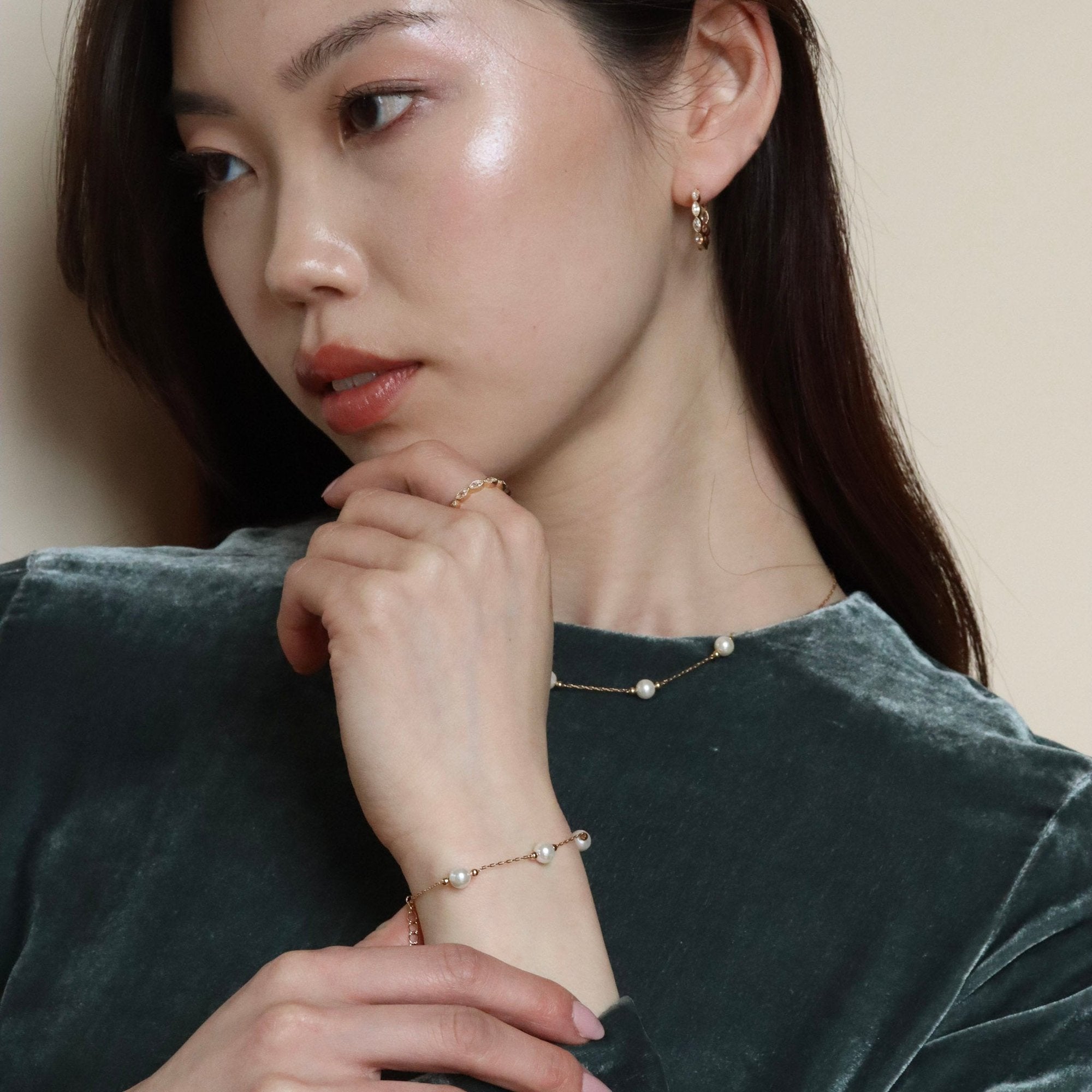 All of You - Yellow Gold Plated Simulated Pearl and Ball Bracelet 18cm