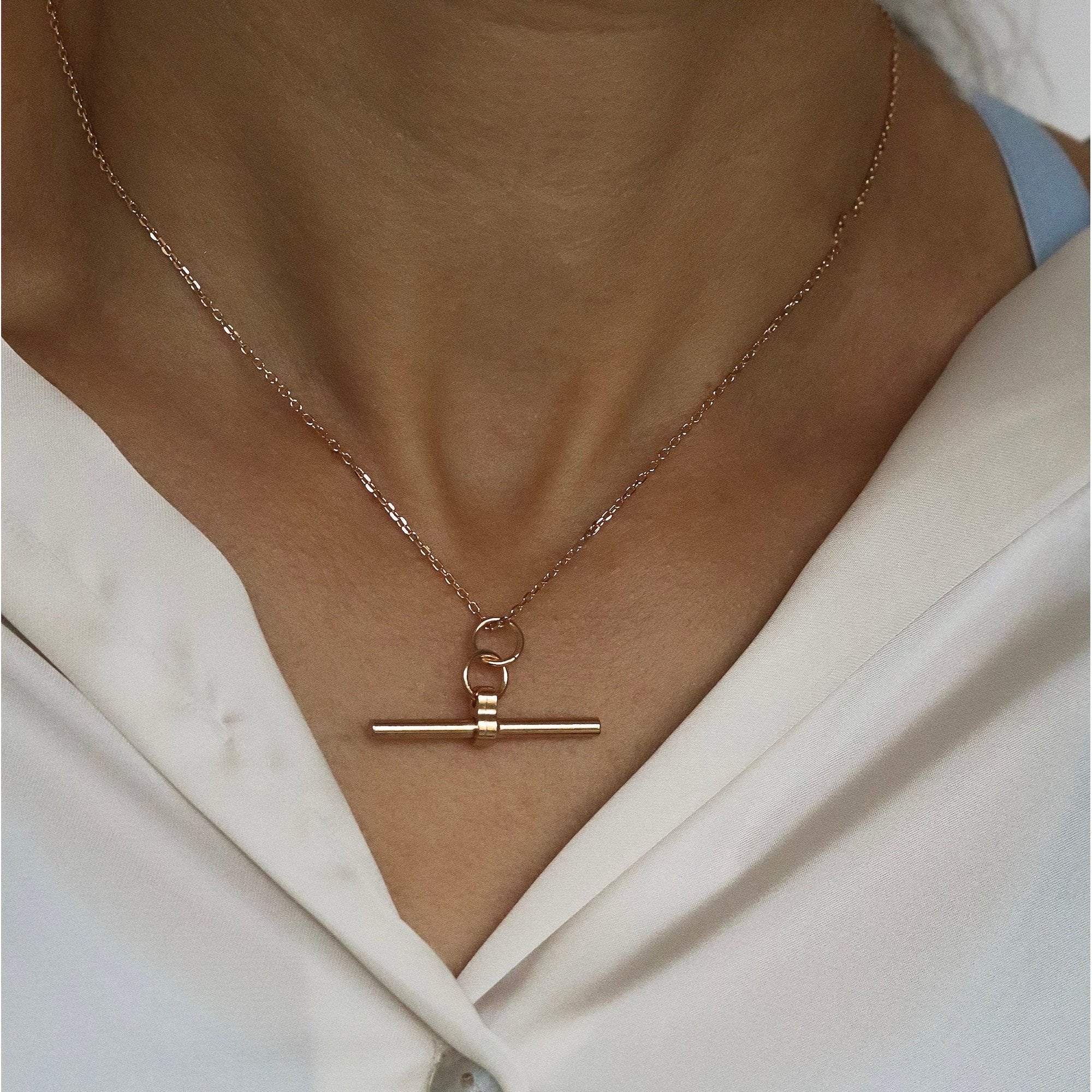 Burren - Blast From The Past, Yellow Gold Plated T-Bar On Chain Necklace 45cm