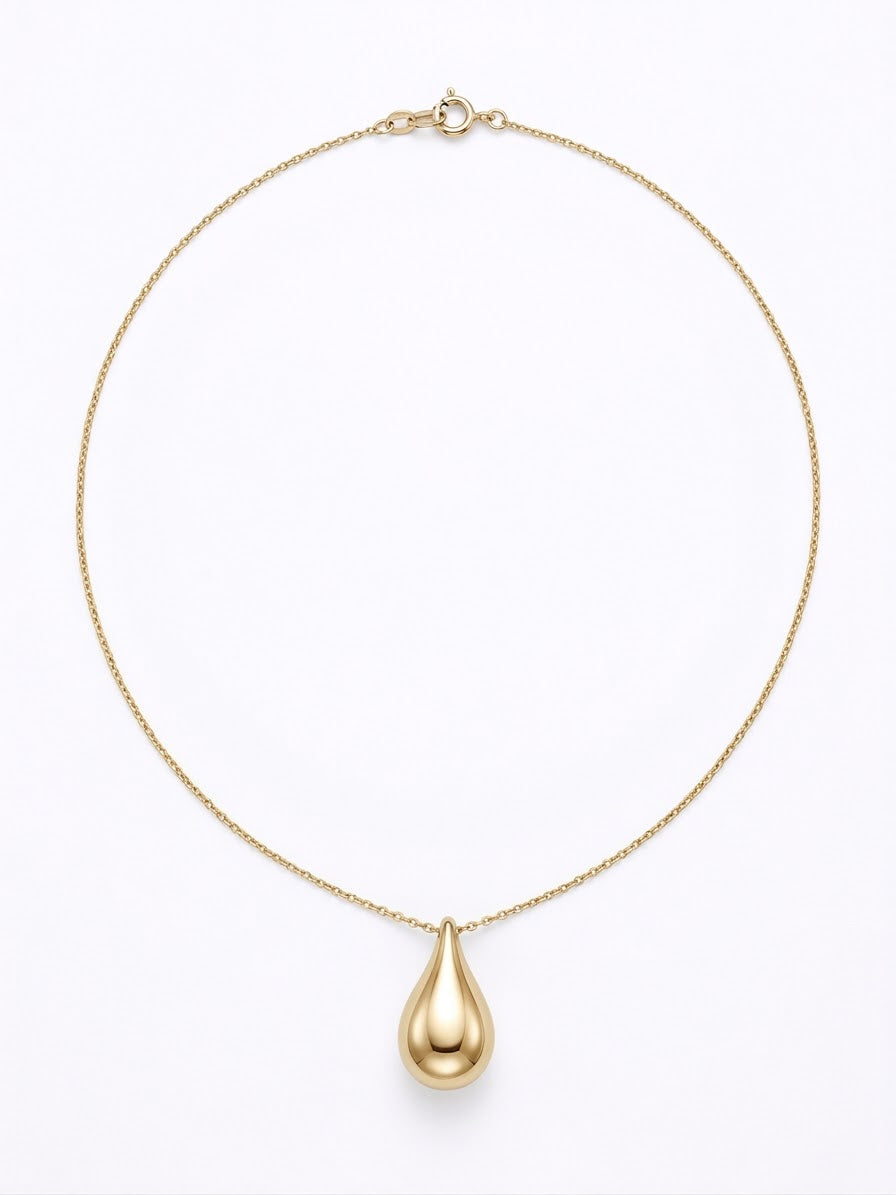 9ct Yellow Gold Teardrop Pendant 18' Chain