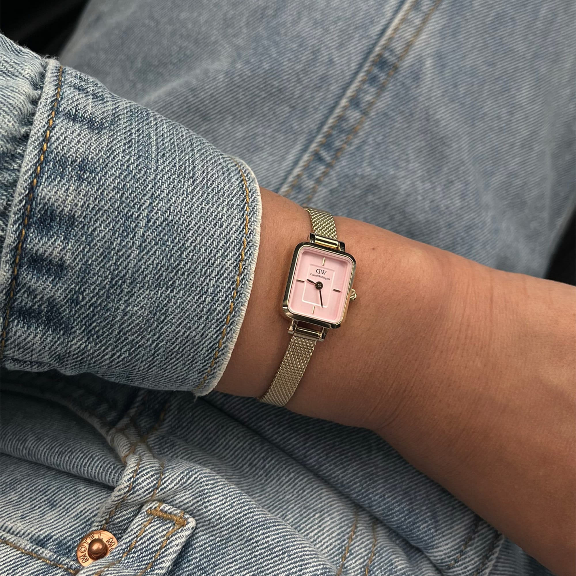 Daniel Wellington Quadro Mini Evergold Blush Watch