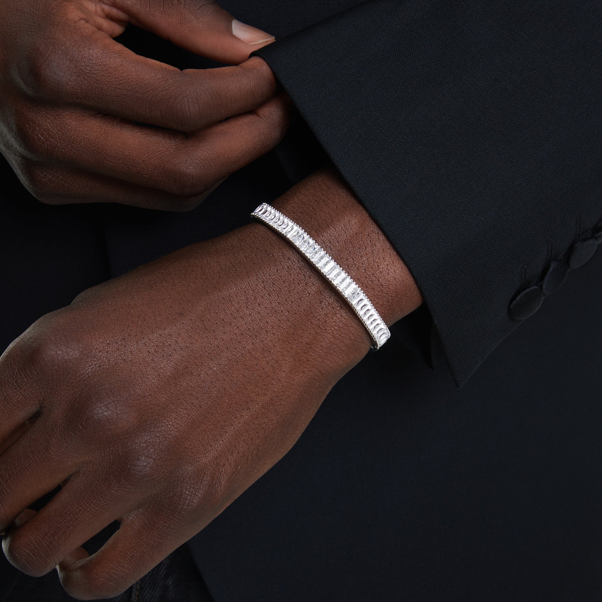 Swarovski Matrix Bangle - Rhodium Plated - M - White Bracelet