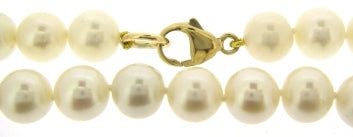 Noriko Freshwater Pearl Necklet with 9ct Yellow Gold Clasp Charm