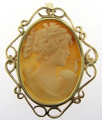 Vintage 9ct Yellow Gold Cameo Brooch