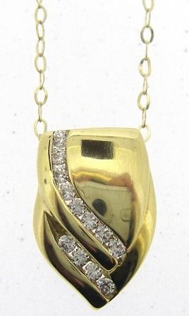 Vintage 9ct Yellow Gold Cubic Zirconia Pendant
