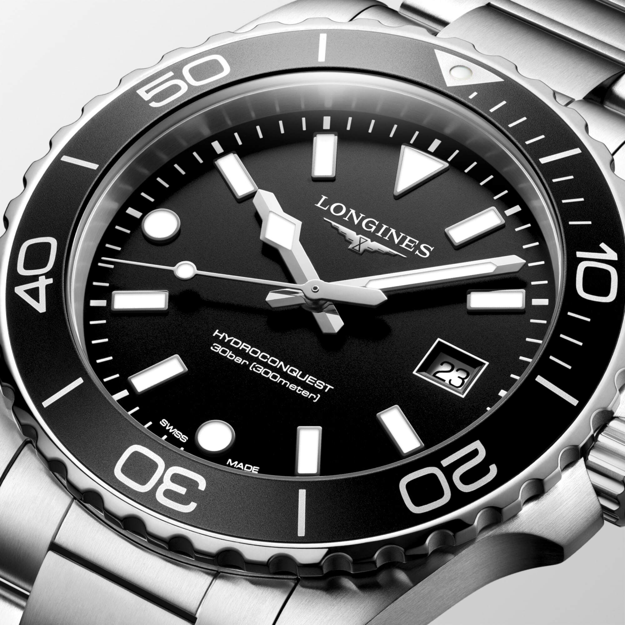 Longines HydroConquest 42mm Black Bezel Quartz Mens Watch