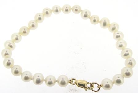 Single Row Freshwater Pearl Bracelet