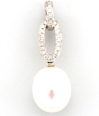 18ct White Gold Pearl and Diamond Drop Pendant