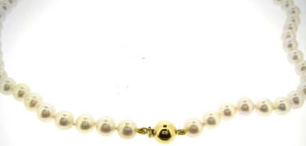 18ct Yellow Gold Premium Akoya Pearl Necklace