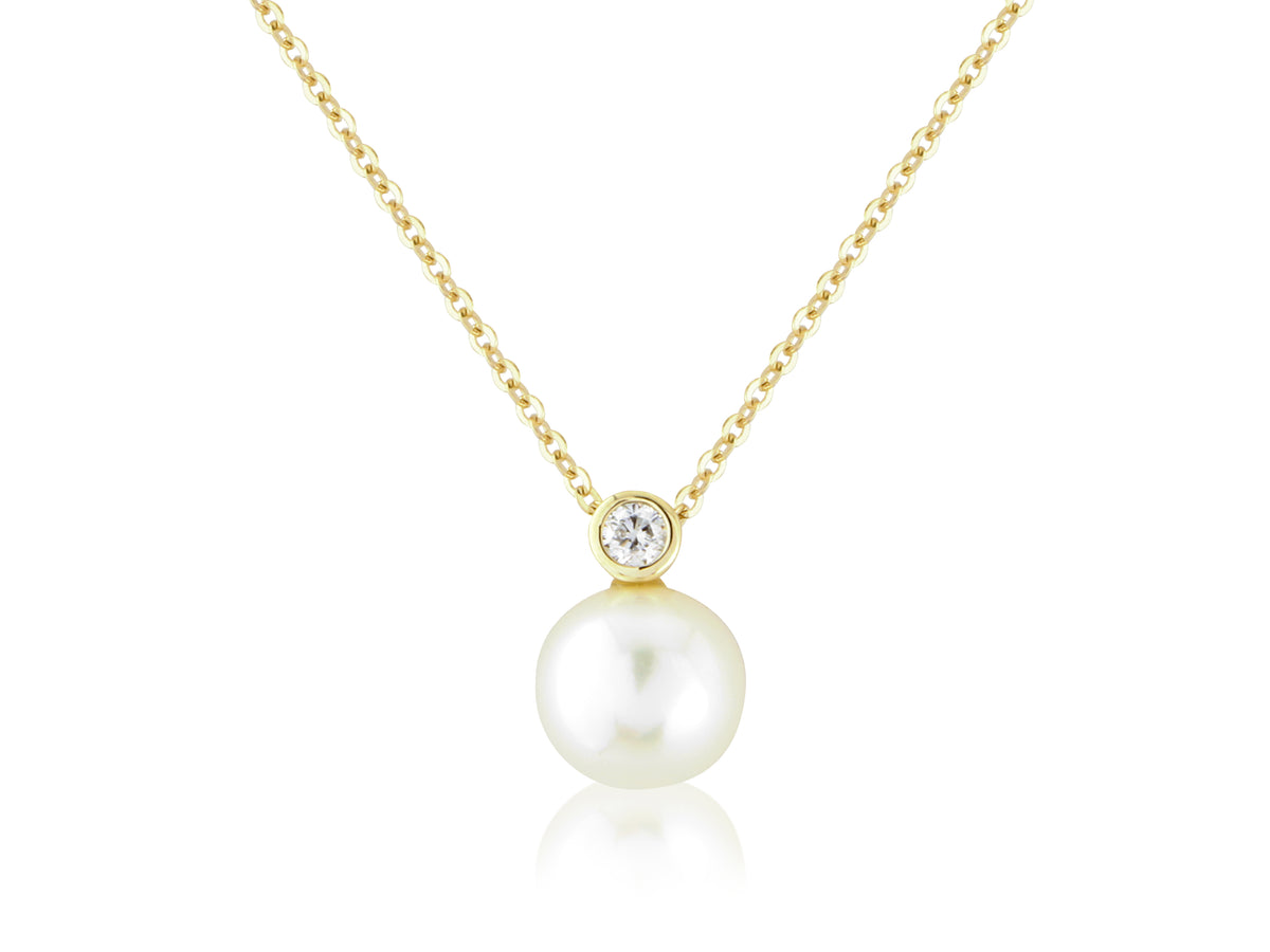 Elegant 9ct Yellow Gold Diamond and Pearl Pendant