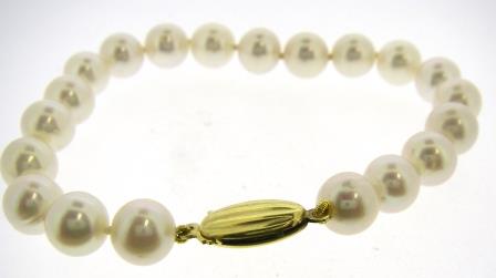 9ct Yellow Gold Fresh Water Pearl Bracelet