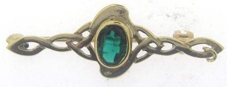 Vintage 9ct Yellow Gold Celtic Design Brooch With Green Stone