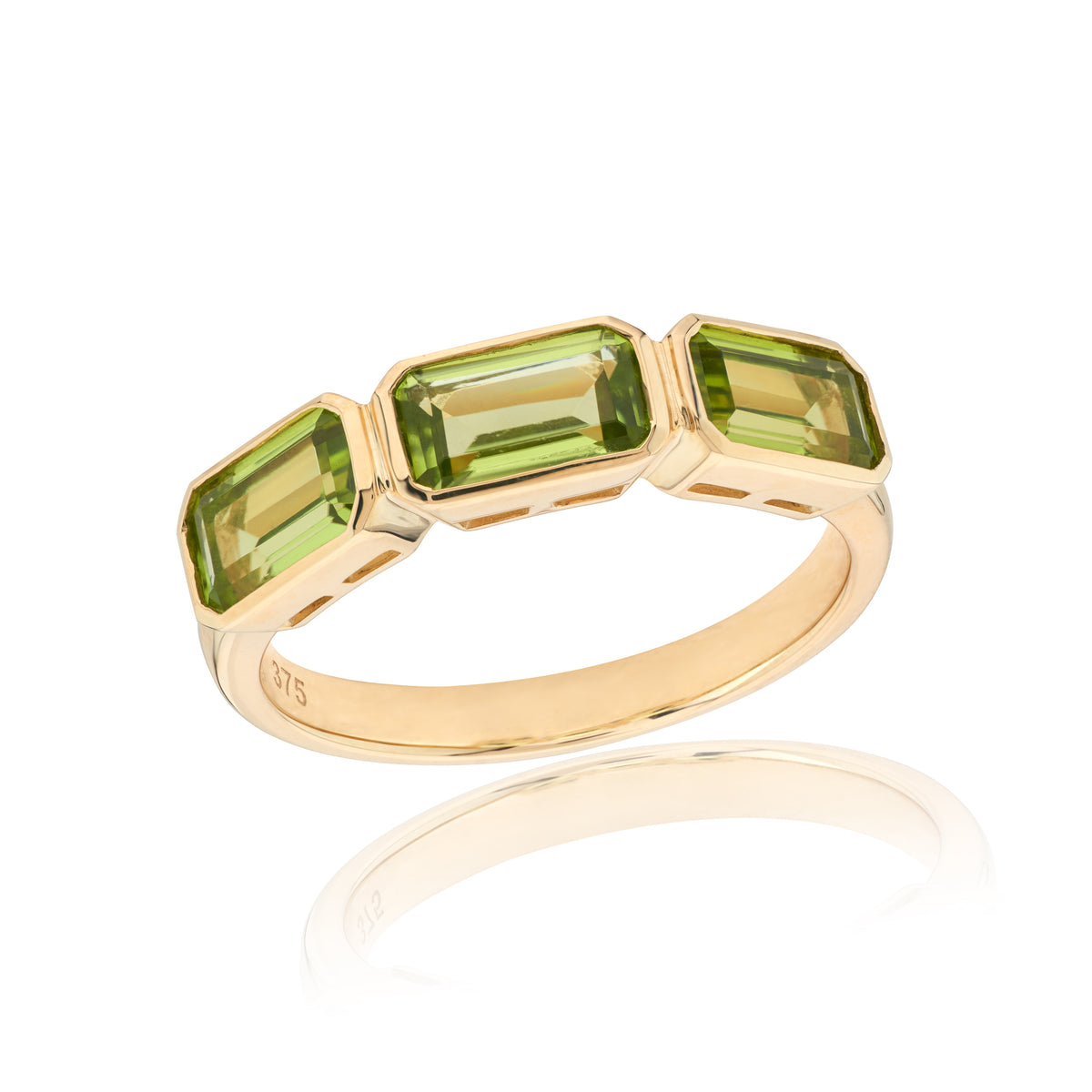 9Y Peridot Ring