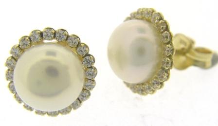 9ct Yellow Gold Freshwater Pearl & CZ Stud Earrings