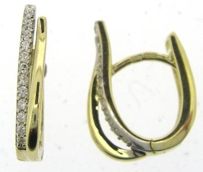 Elegant 9ct Yellow Gold Diamond-Cut Oval Hoop Earrings