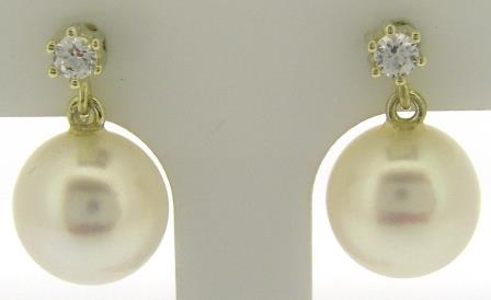 9ct Yellow Gold Freshwater Pearl and Cubic Zirconia Drop Earrings