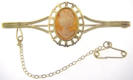 Vintage 9ct Yellow Gold Cameo Bar Brooch With Safety Chain