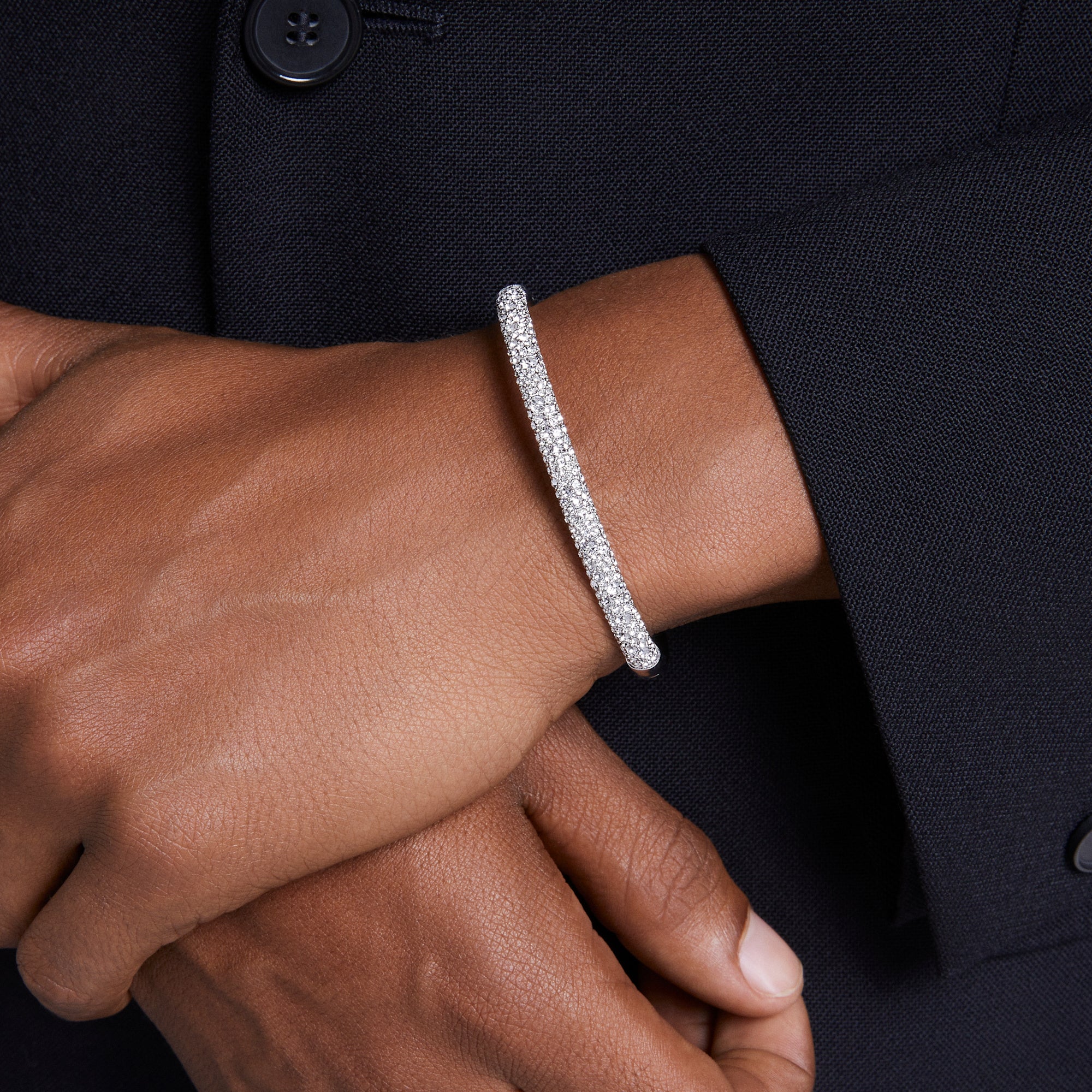 Meteora Bangle CRY/RHS - L