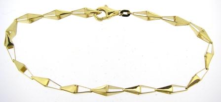 9ct Yellow Gold Kite Link Bracelet