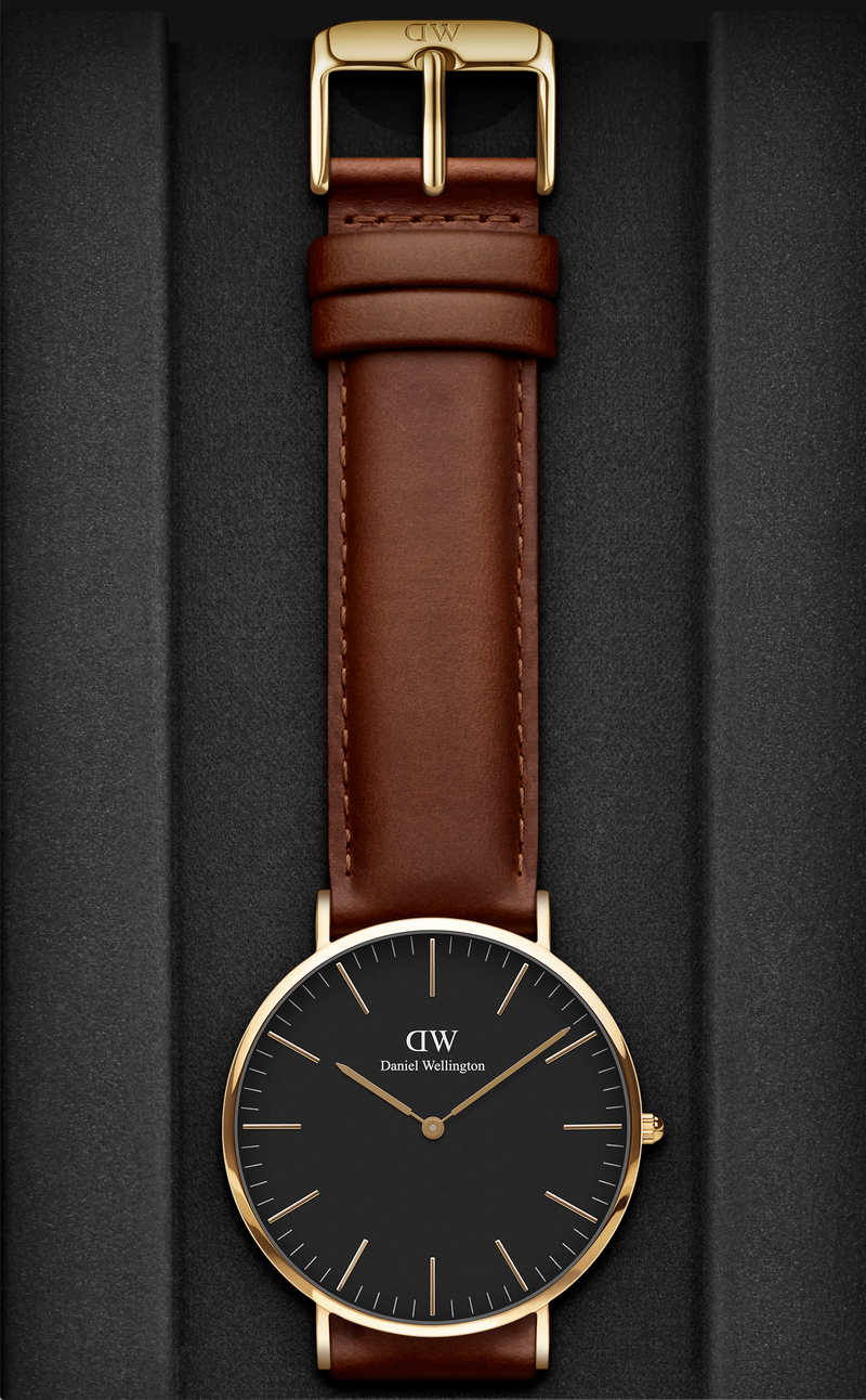 Daniel Wellington Gold Classic St Mawes 40mm watch