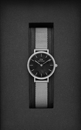 Daniel Wellington Silver Petite Bezel 28mm watch