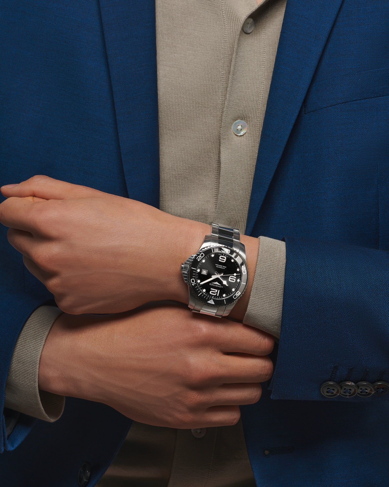Longines HydroConquest 43mm Sunray Black Ceramic Watch