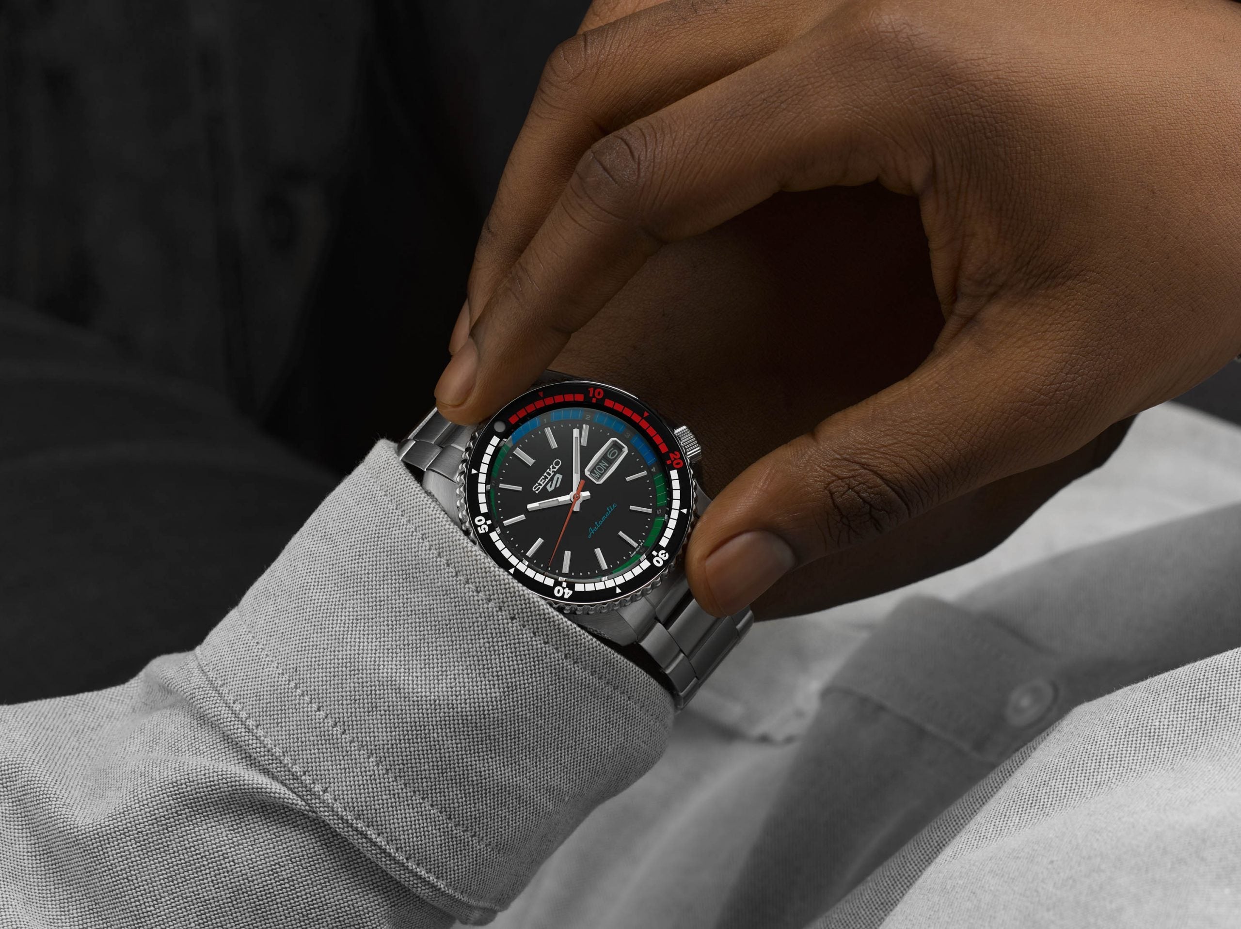 Seiko 5 Sports Retro Colour Regatta Timer