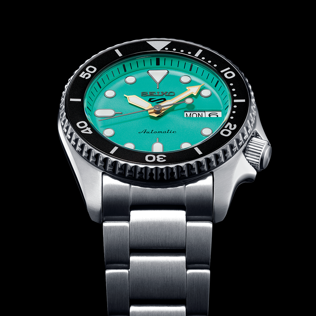 Seiko 5 Sports SKX Midi Teal Automatic Watch