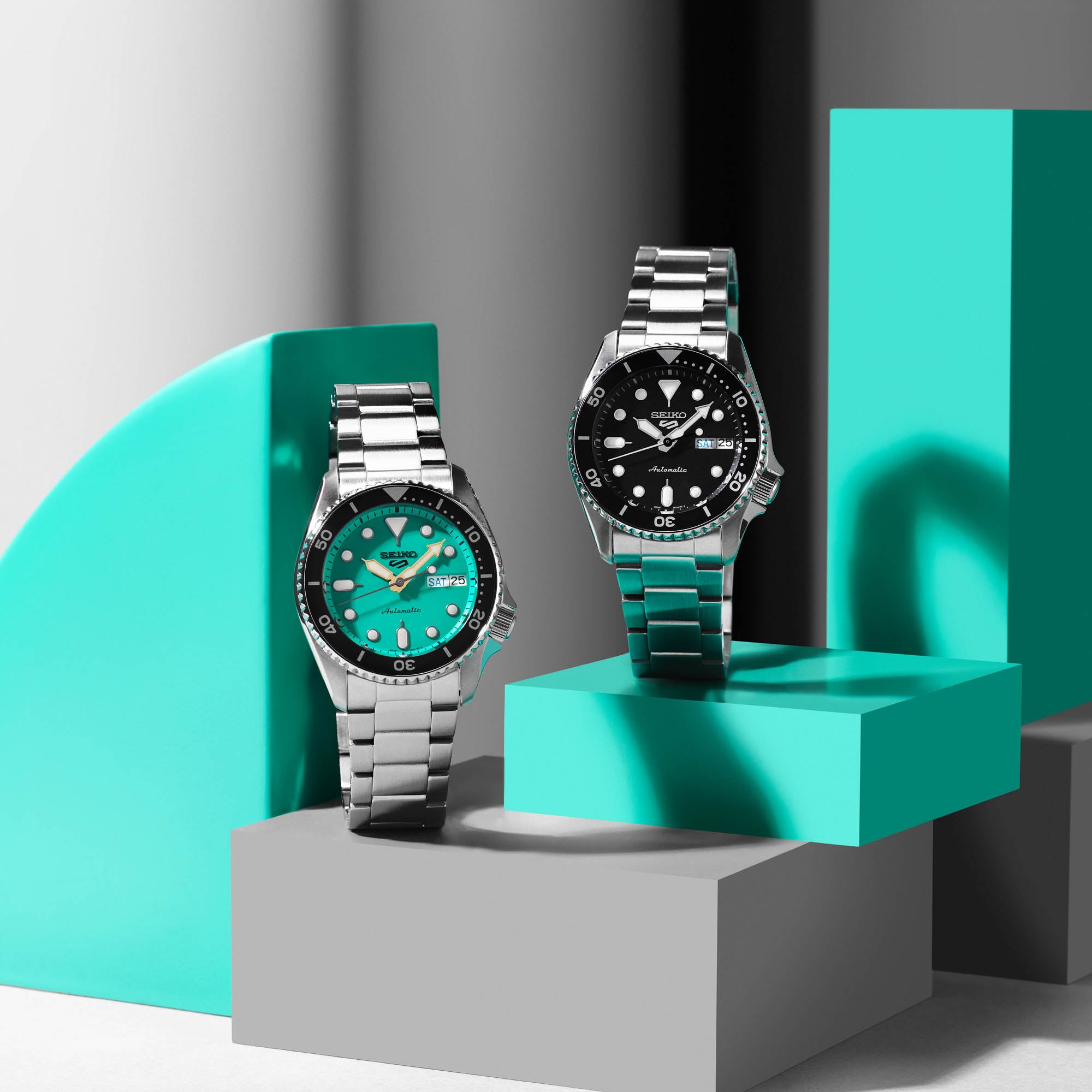 Seiko 5 Sports SKX Midi Teal Automatic Watch