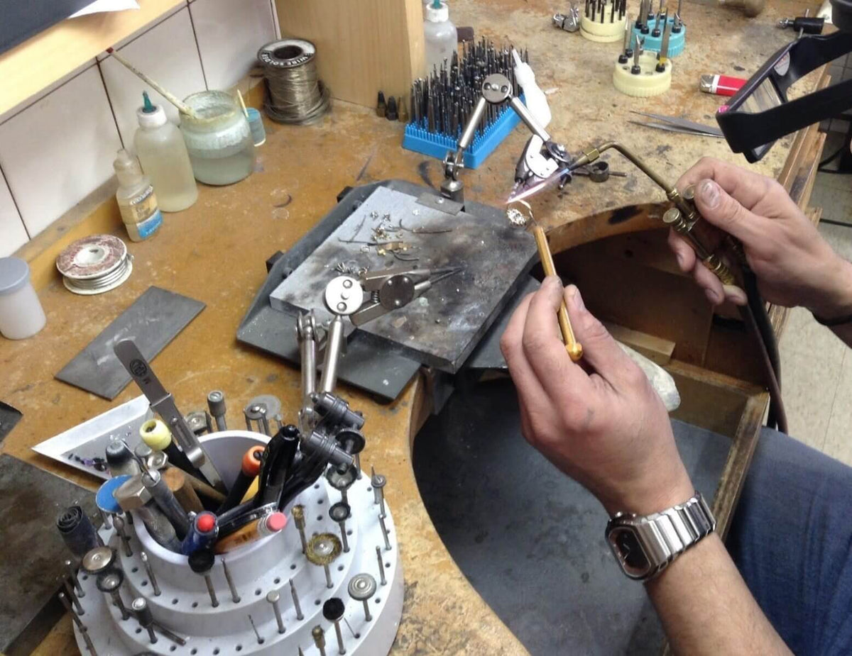 Jewellery making workshop